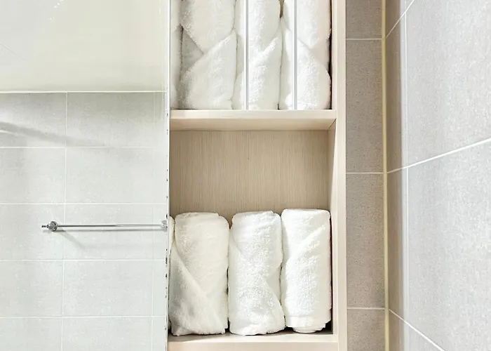 Appartement Moment Stay, Airport Railroad, Hongik Station 1 Stop , Travel