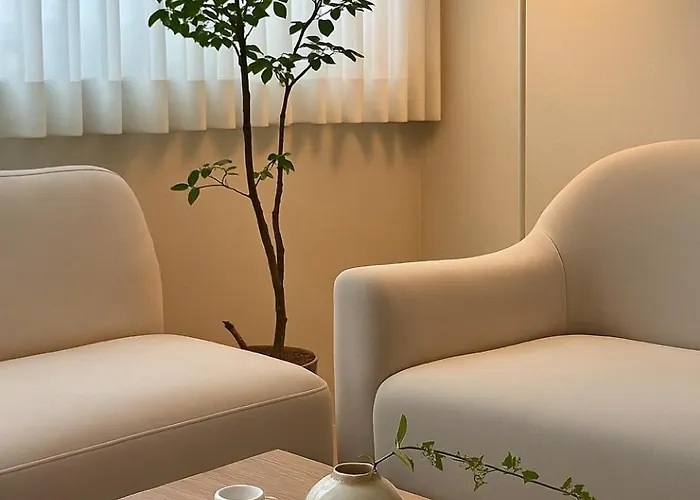 Moment Stay, Airport Railroad, Hongik Station 1 Stop , Travel Appartement Séoul